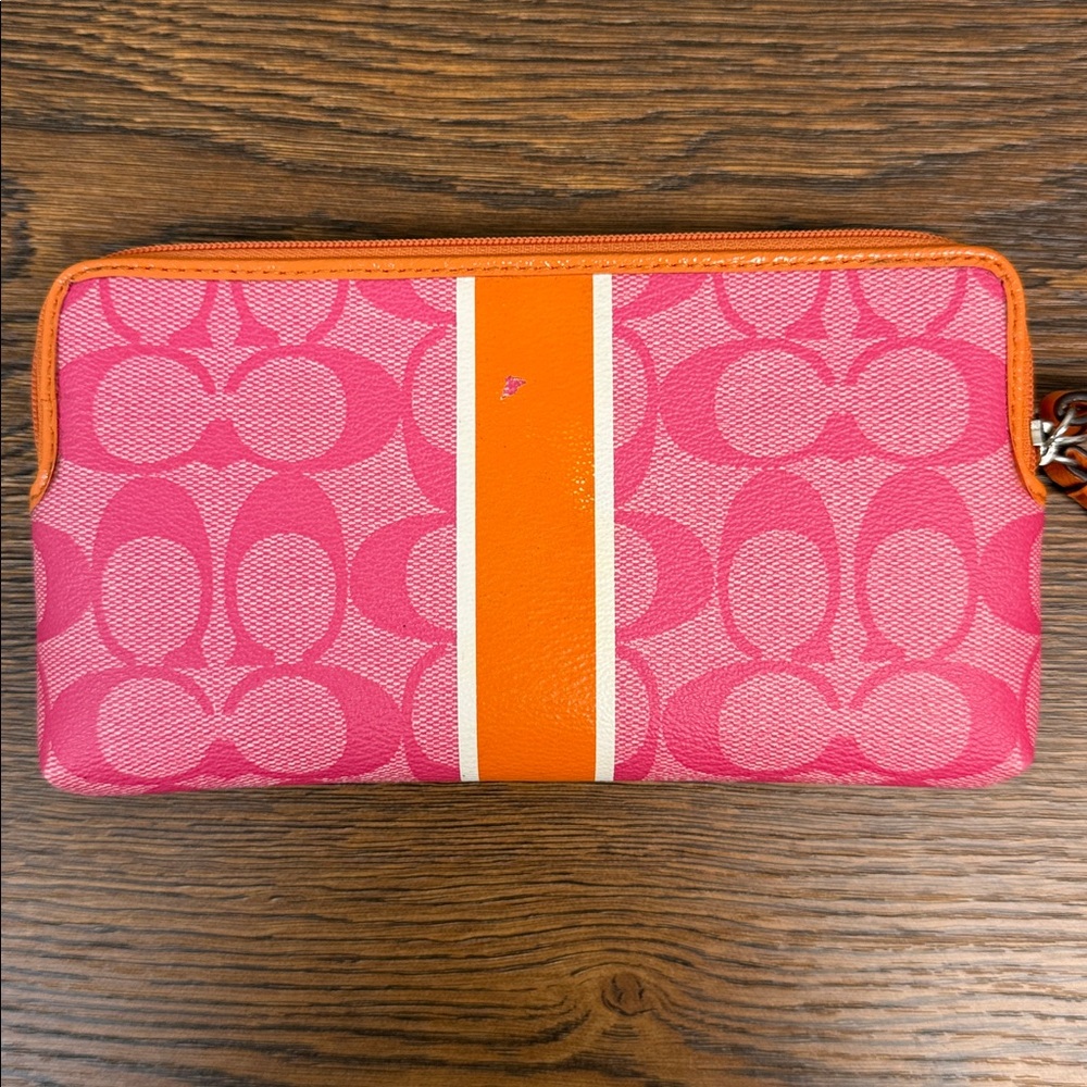 Coach Vibrant Pink and Orange Double Zip Signature Logo Wristlet Clutch Wallet! - Picture 7 of 12